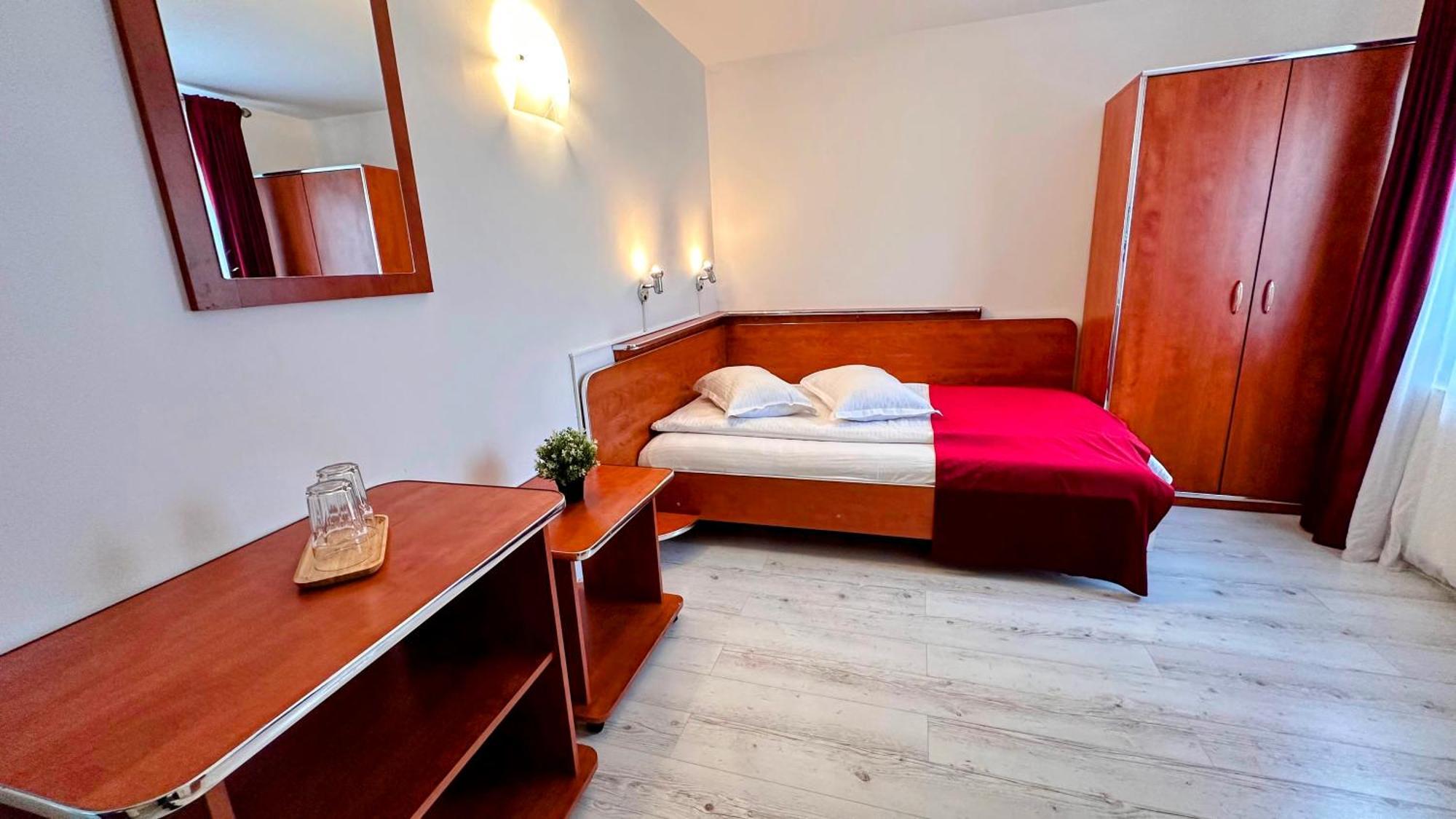 Valea Alba View - Self Check-In Hotel Buşteni Exterior foto