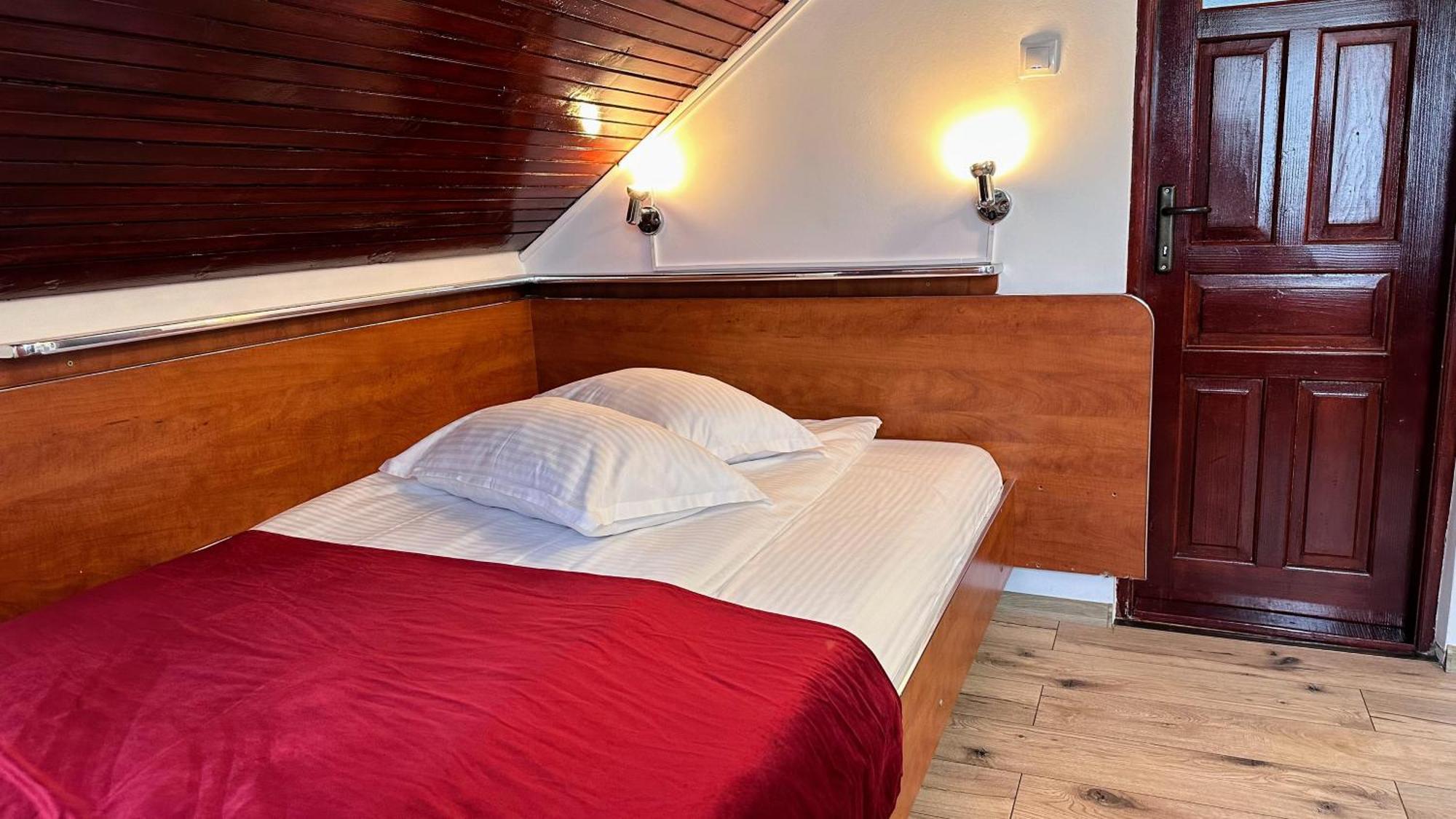 Valea Alba View - Self Check-In Hotel Buşteni Exterior foto
